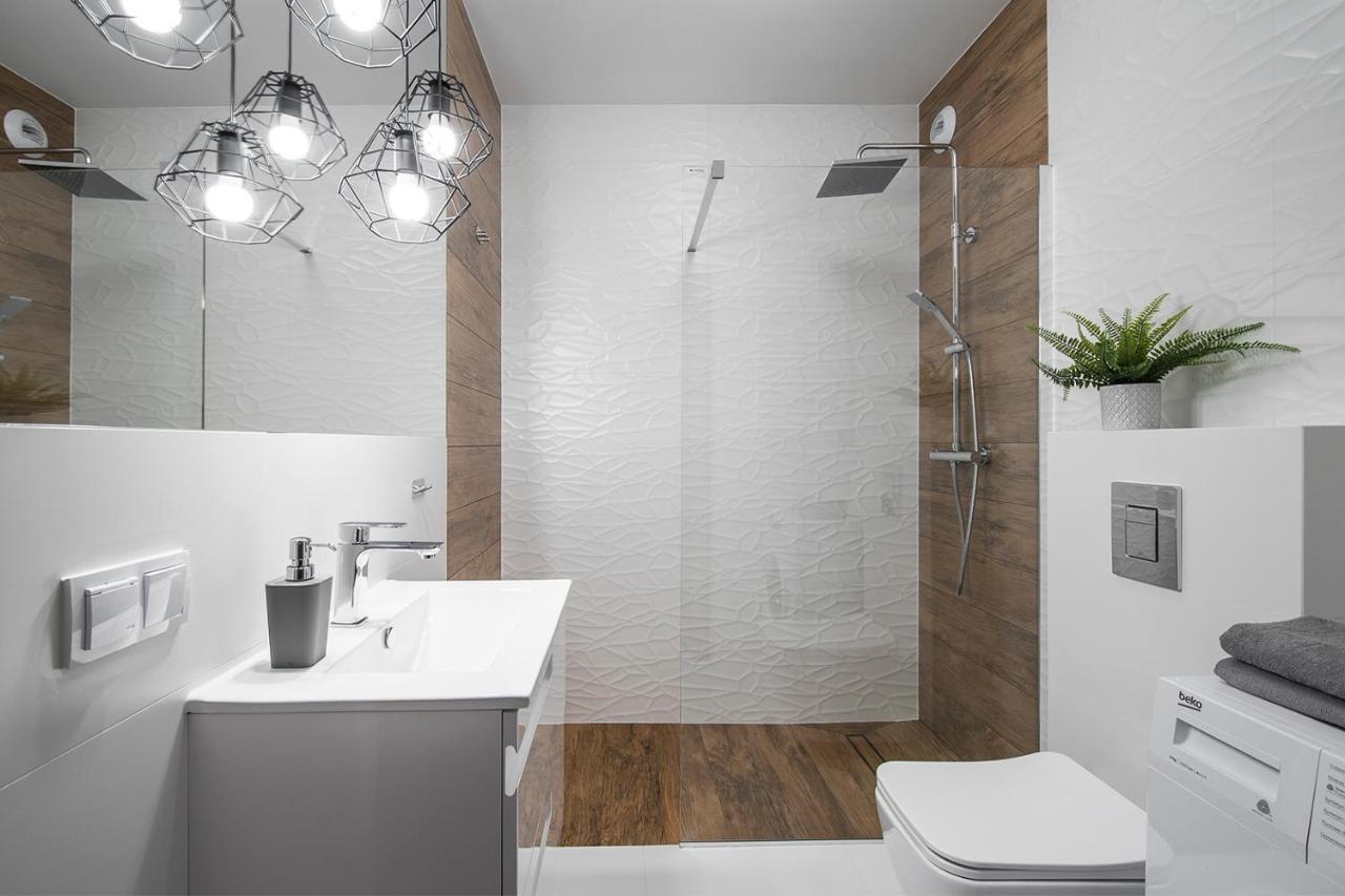Star4You II Apartments 弗罗茨瓦夫 外观 照片